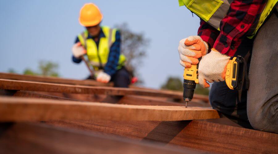 Expert Emergency Roof Repairs services in Tampa, KS